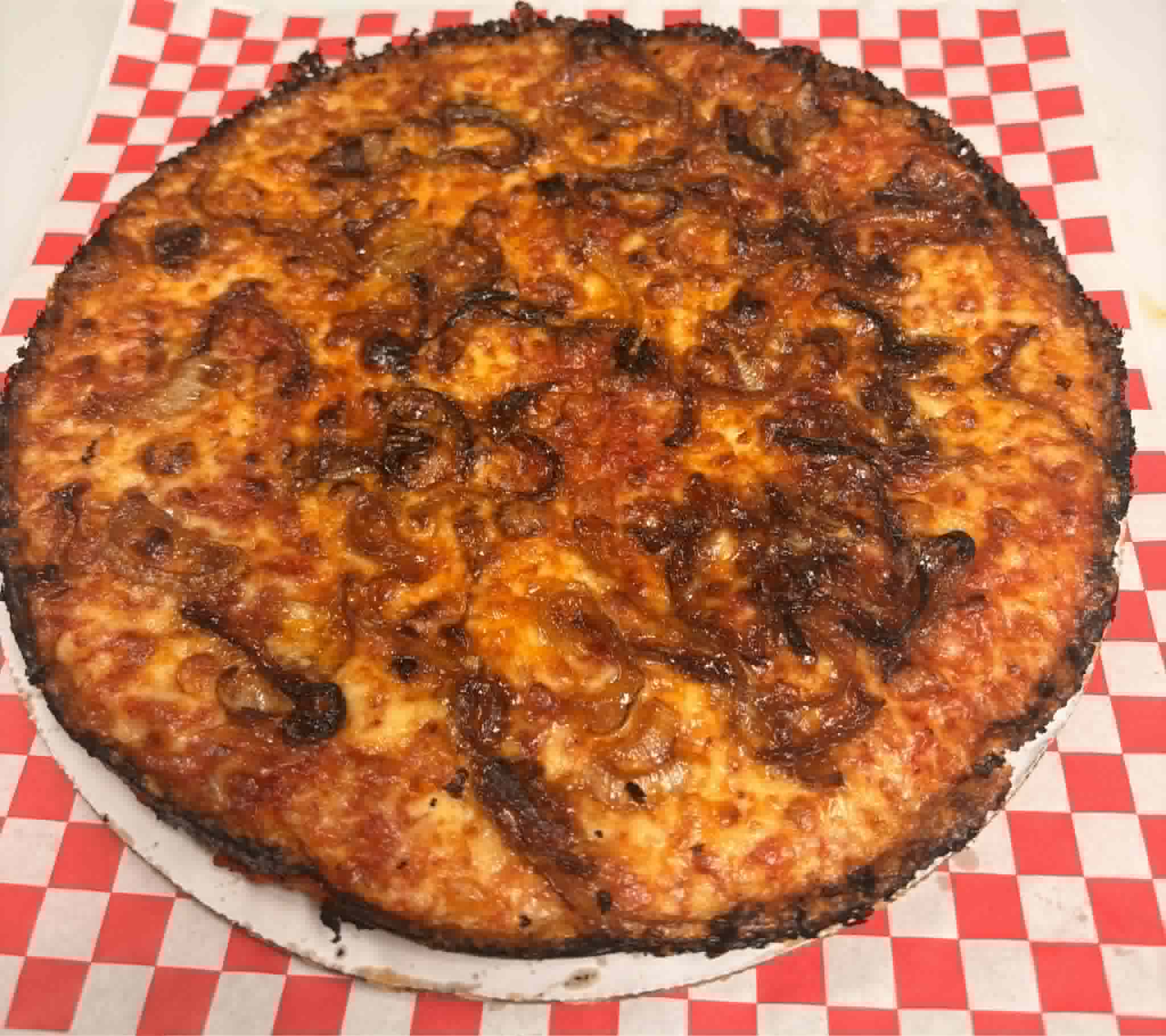Caramelized onion pizza with crispy edges